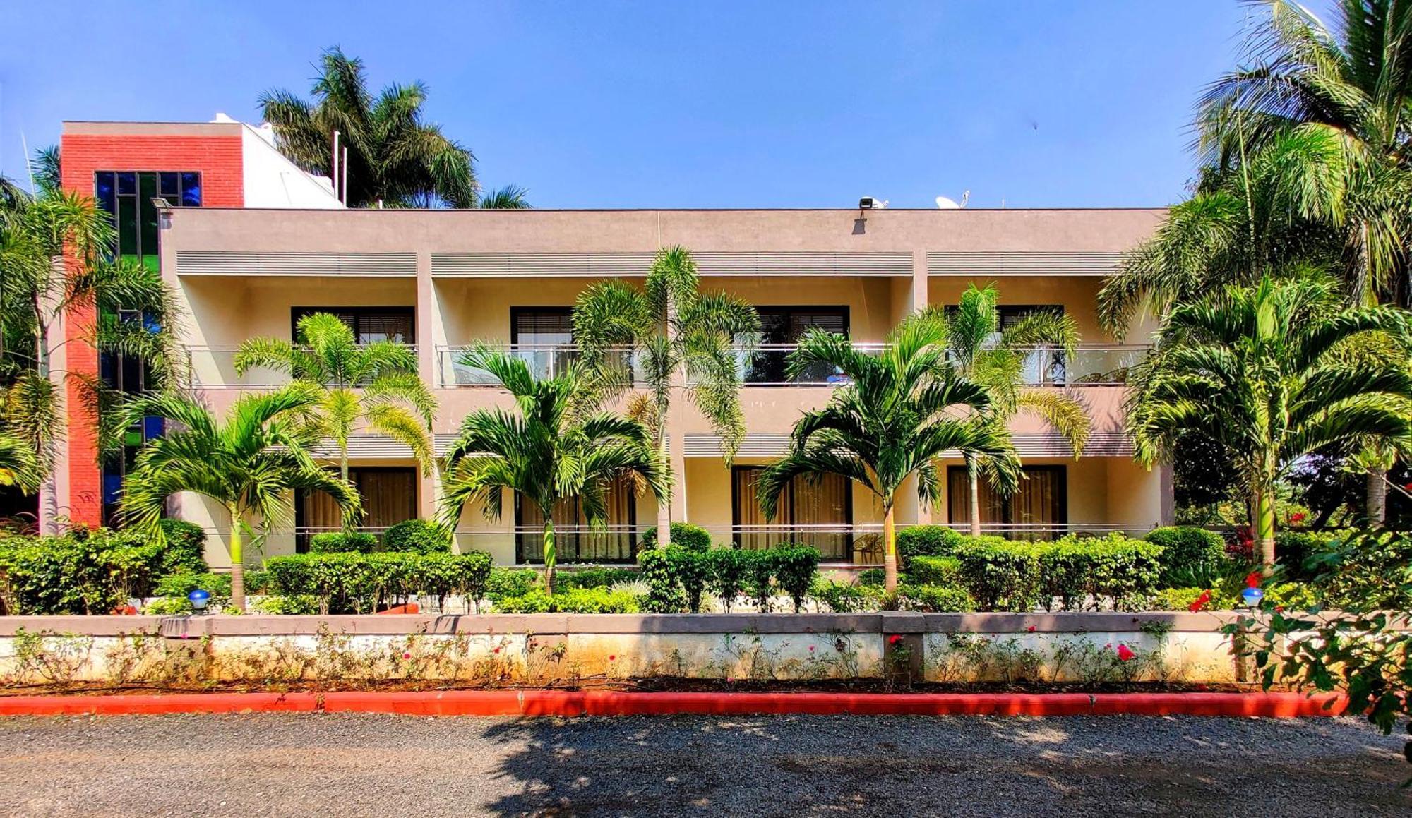 Hotel Anil Farmhouse Gir Jungle Resort Sasan Gir Bagian luar foto